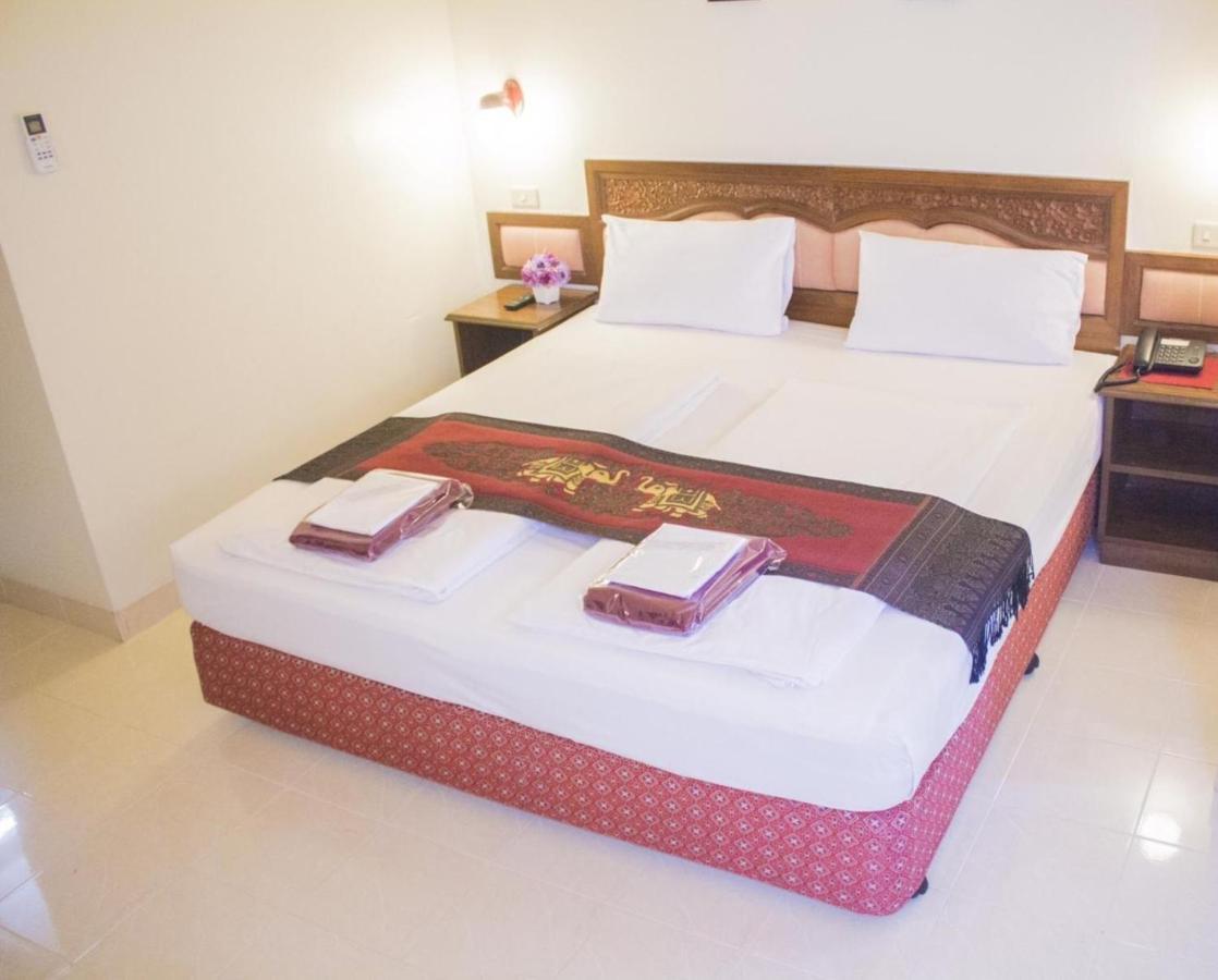 צ'יאנג מאי People Place Classic Hotel Sha Extra Plus מראה חיצוני תמונה