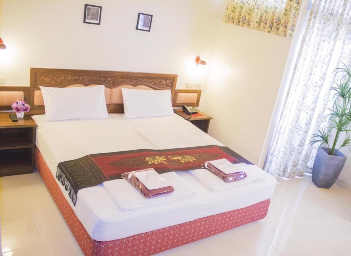 צ'יאנג מאי People Place Classic Hotel Sha Extra Plus מראה חיצוני תמונה