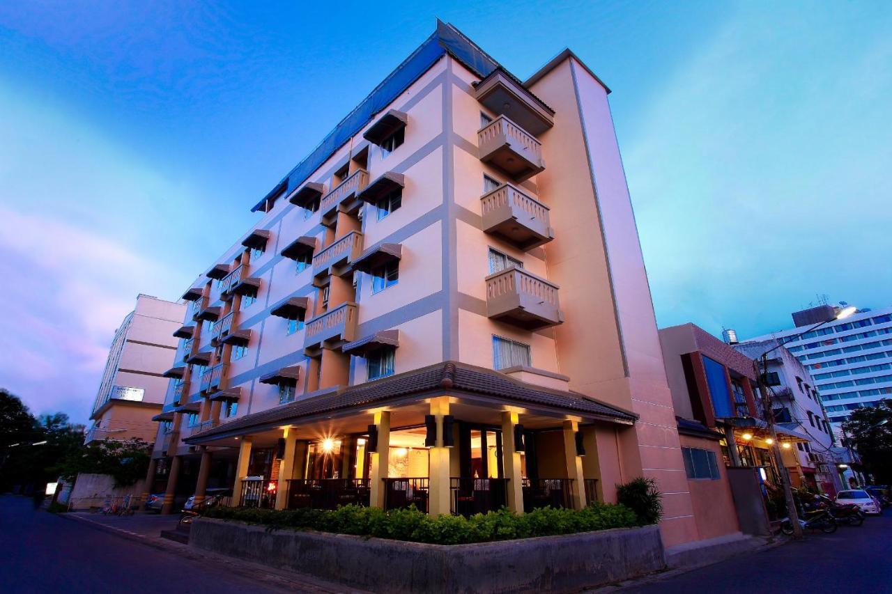 צ'יאנג מאי People Place Classic Hotel Sha Extra Plus מראה חיצוני תמונה