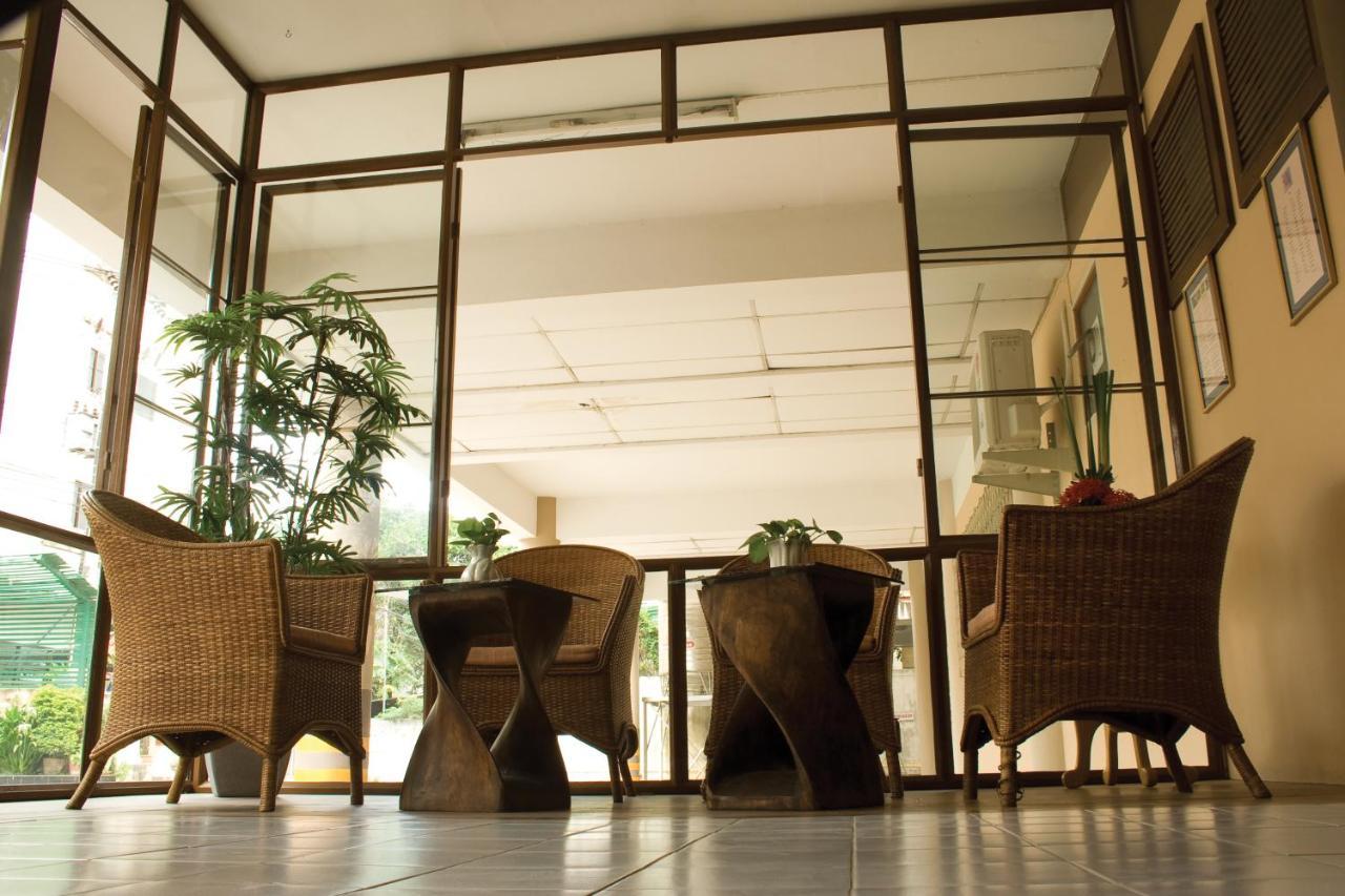 צ'יאנג מאי People Place Classic Hotel Sha Extra Plus מראה חיצוני תמונה